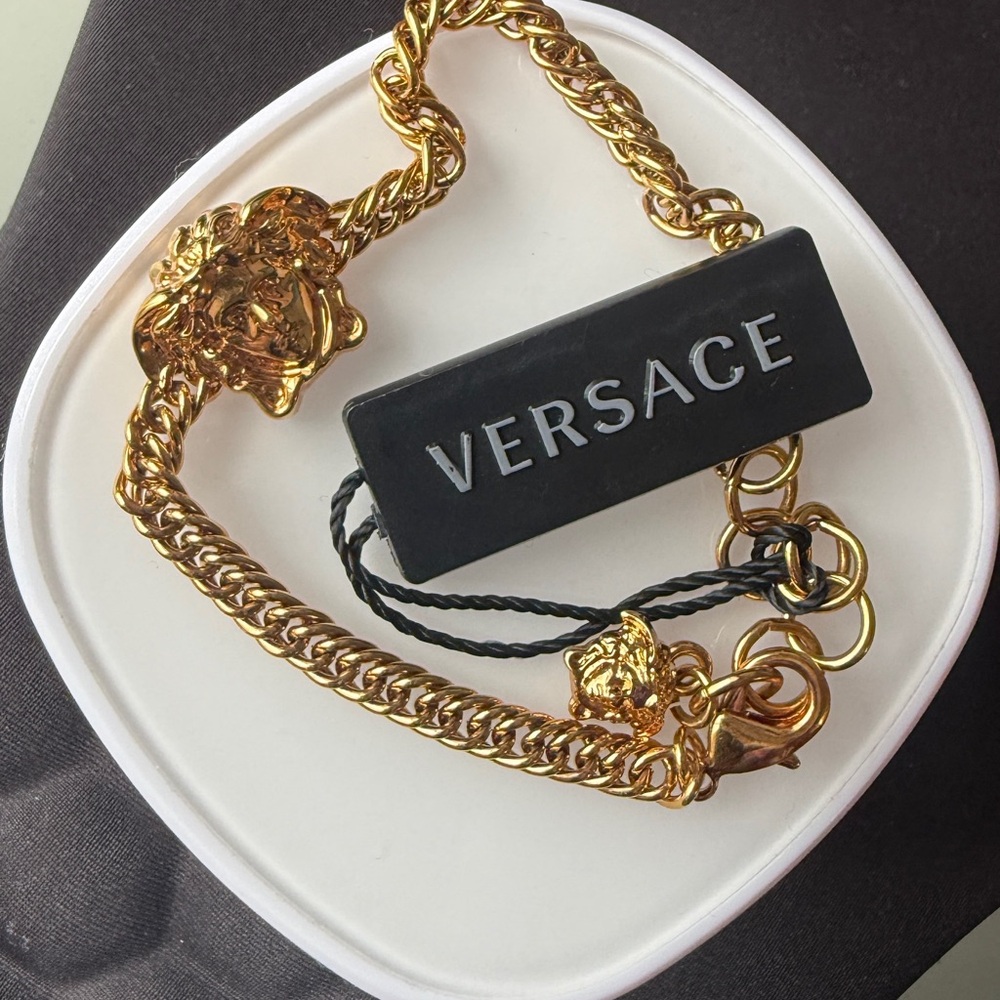 Versace Gold-Tone Medusa Chain Bracelet – New With Tags ✨ with COA